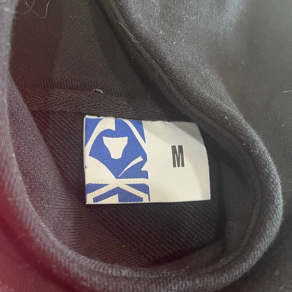 League of Legends Hoodie 2022 - Picture 3 of 8